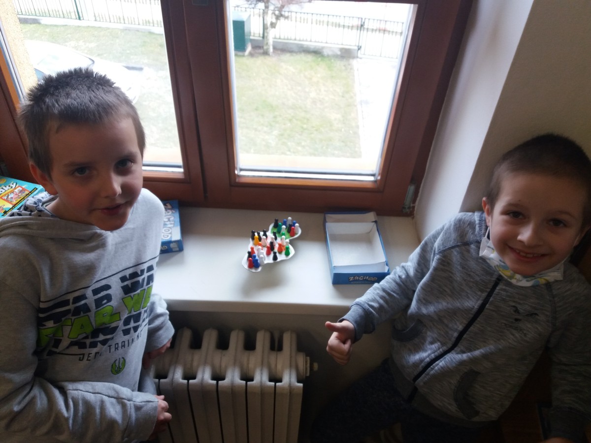 Z_cinnosti_skolni_druziny_brezen_1.jpg