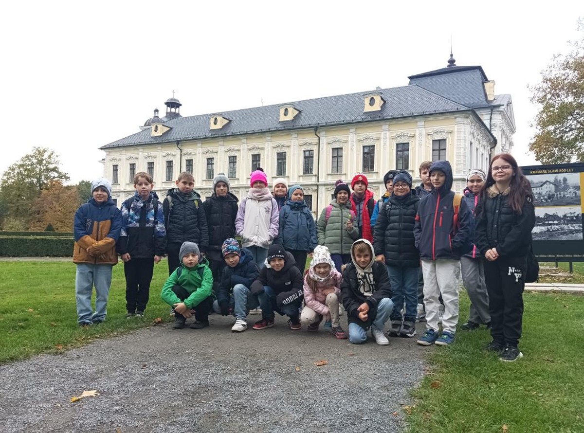 Navsteva_zamku_1.jpg Navsteva_zamku_1.jpg