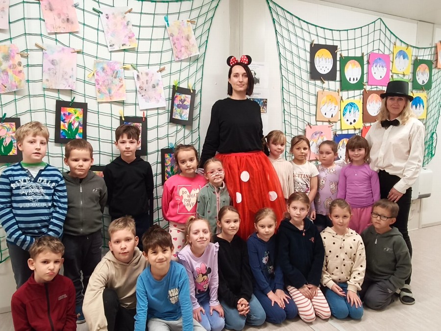 Noc s Andersenem přinesla žákům pohádkové dobrodružství